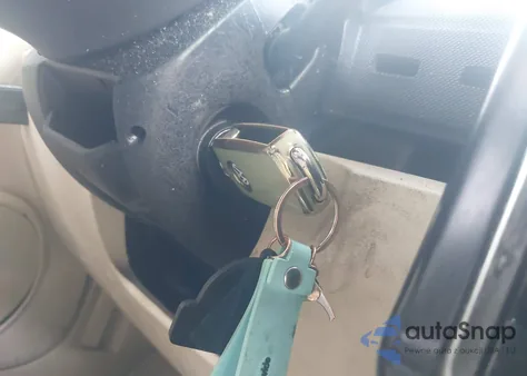 2005 Volkswagen New Beetle Gls from USA, damaged, VIN 3VWCM31Y25M361982